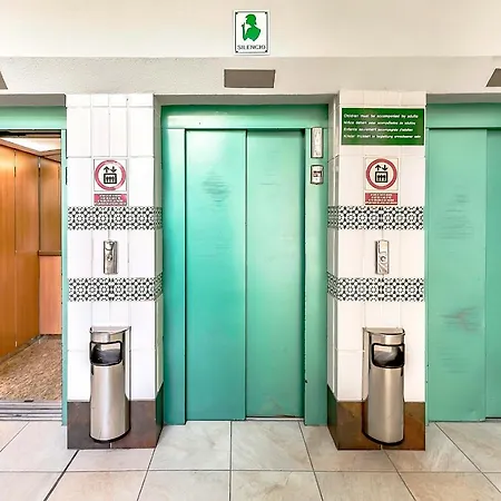 Luxury Altamira アパート *